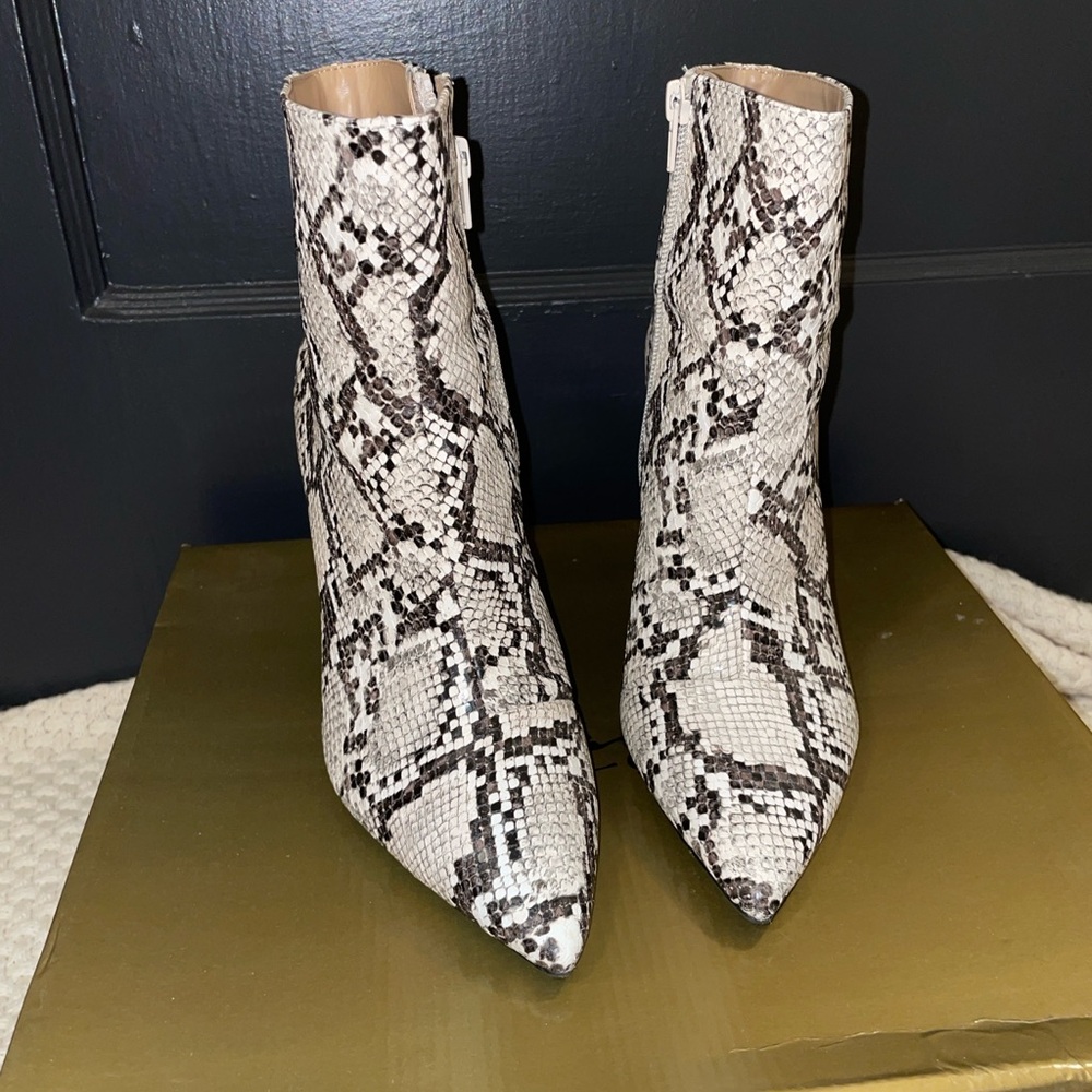 Snakeskin Patterned Ankle Boots